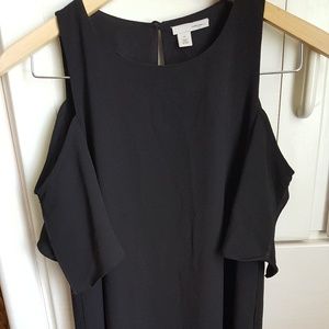 Black Open Shoulder Short Dress